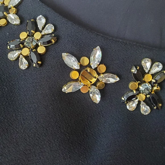 Vince Camuto Gemstone Detail Dress - Picture 7 of 8